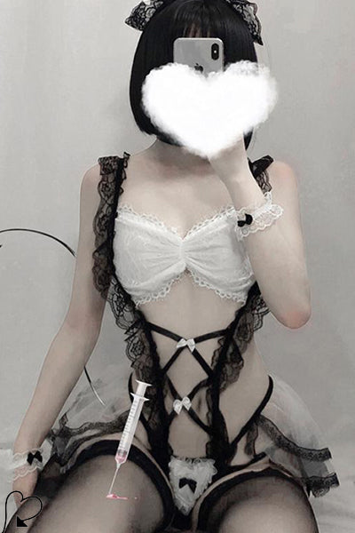 Tenue Coquine Femme de Menage